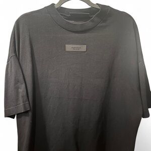 Essentials Black Men's Tee